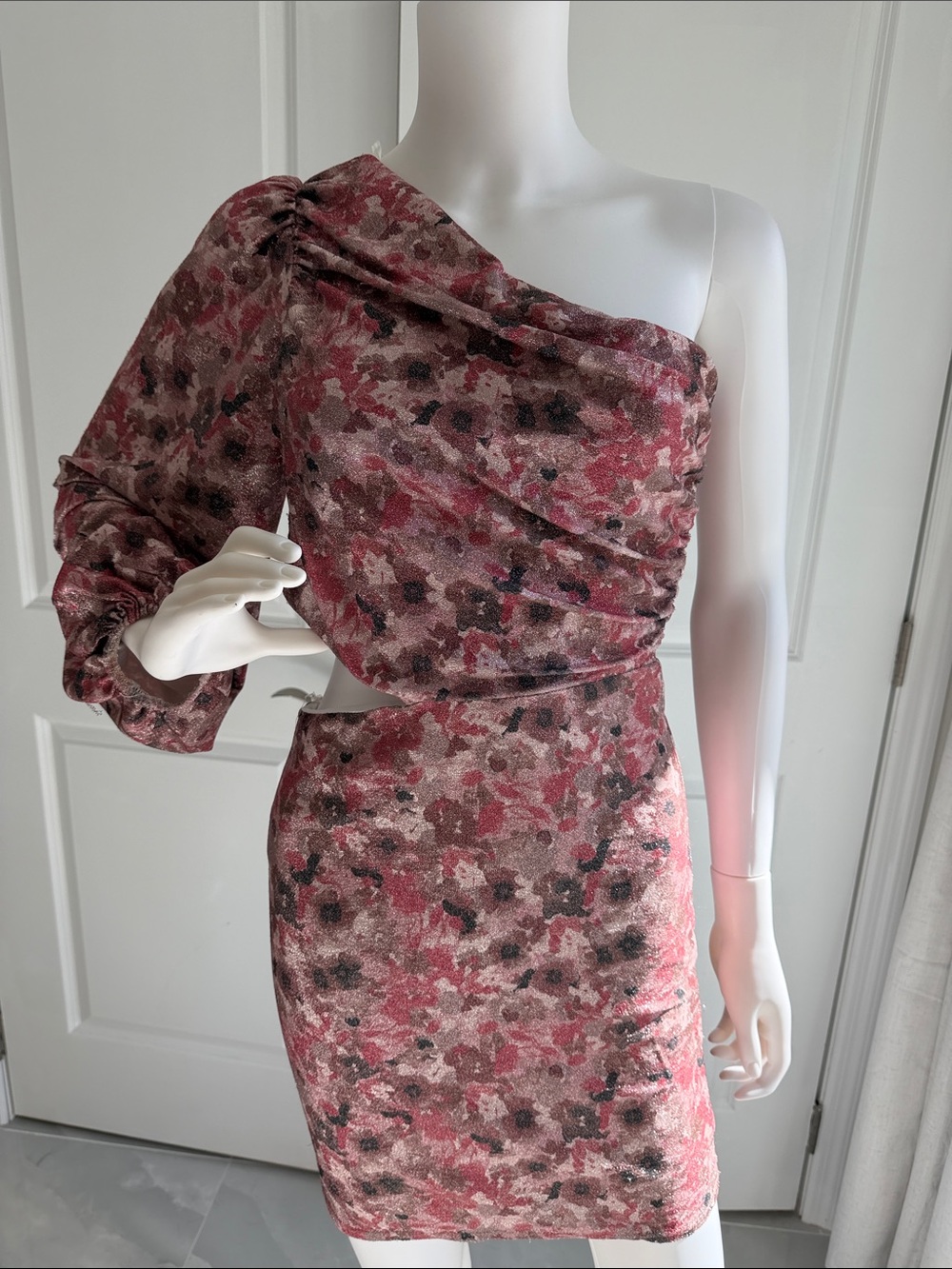 Peach Love California One-Shoulder Floral Ruched Dress with open side